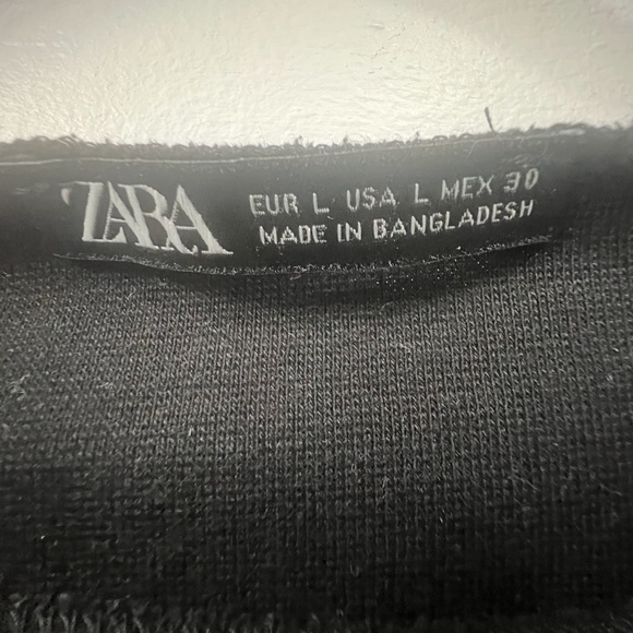 ZARA WOMENS RIBBED SHORT SLEEVE CROP TOP, SIZE LARGE, BLACK - Picture 5 of 5